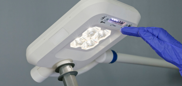 Réglage stérile de la lampe DIASYS par détection sans contact