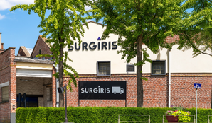 Façade du bâtiment Surgiris, siège de l’entreprise
